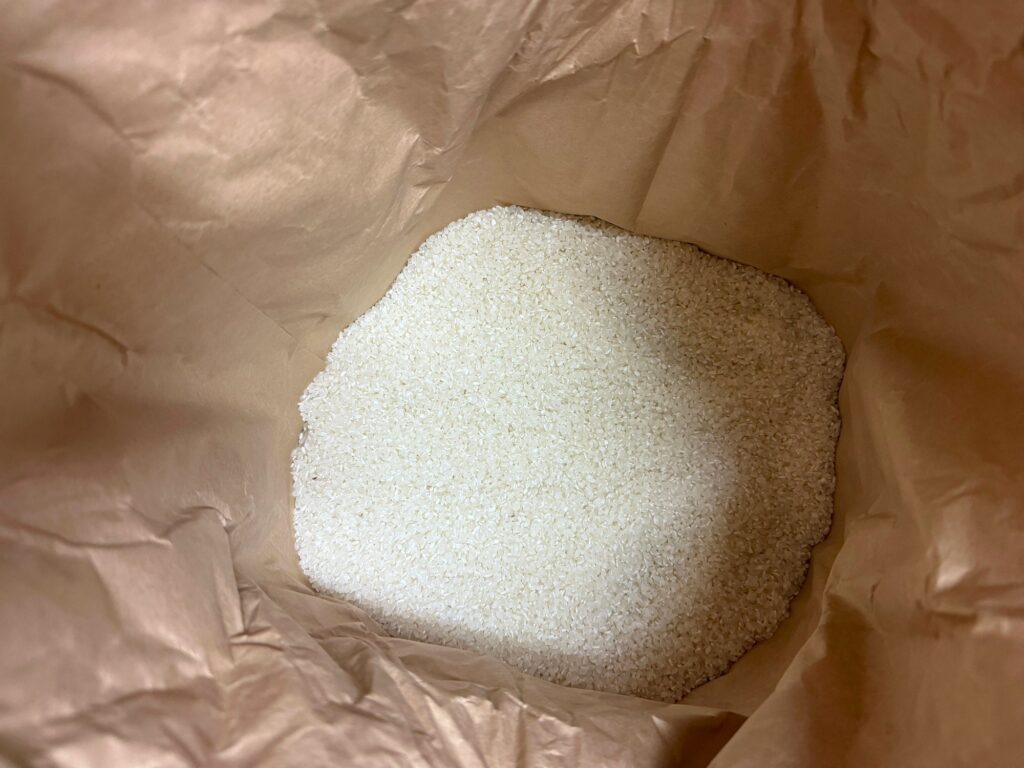 令和7年10月18日 今年の新米を試食しました コイン精米で精米