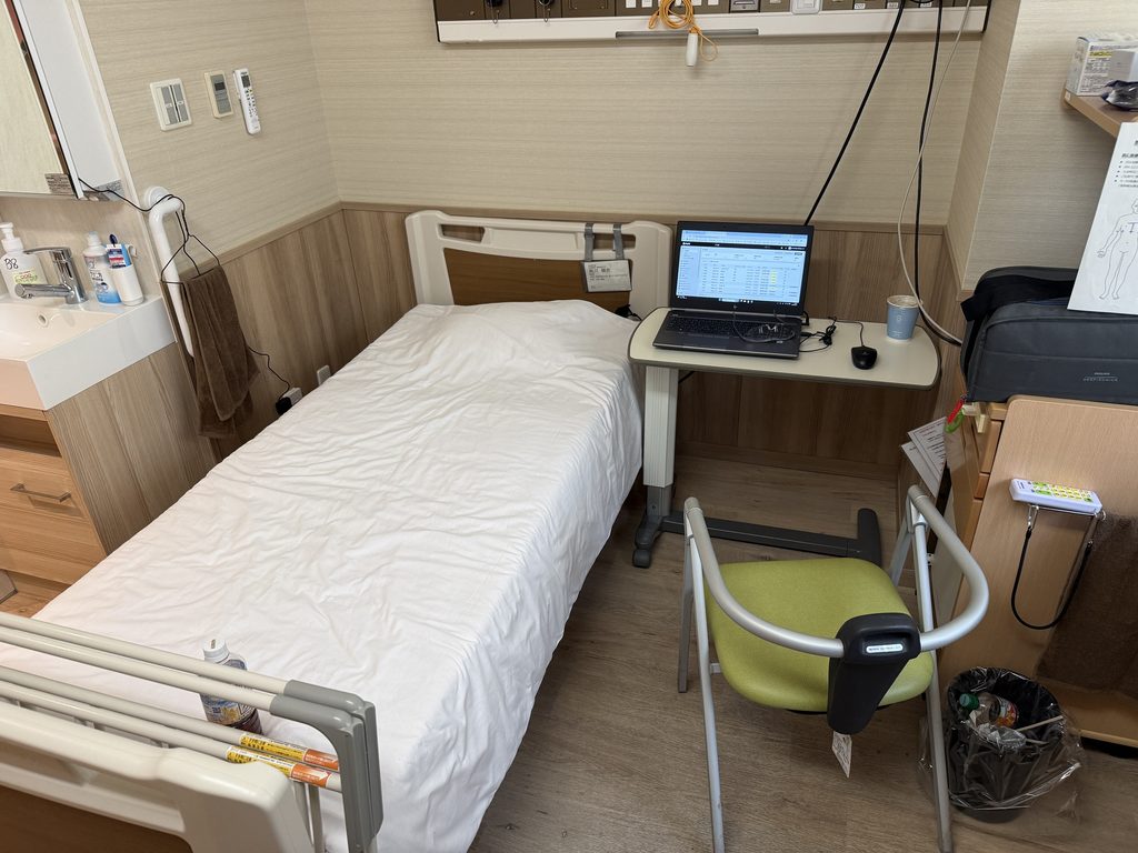 家族の強い要望により入院